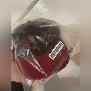 Supreme x Thrasher Snapback FW21H132